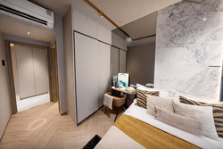 River Modern (D9), Apartment #528642041